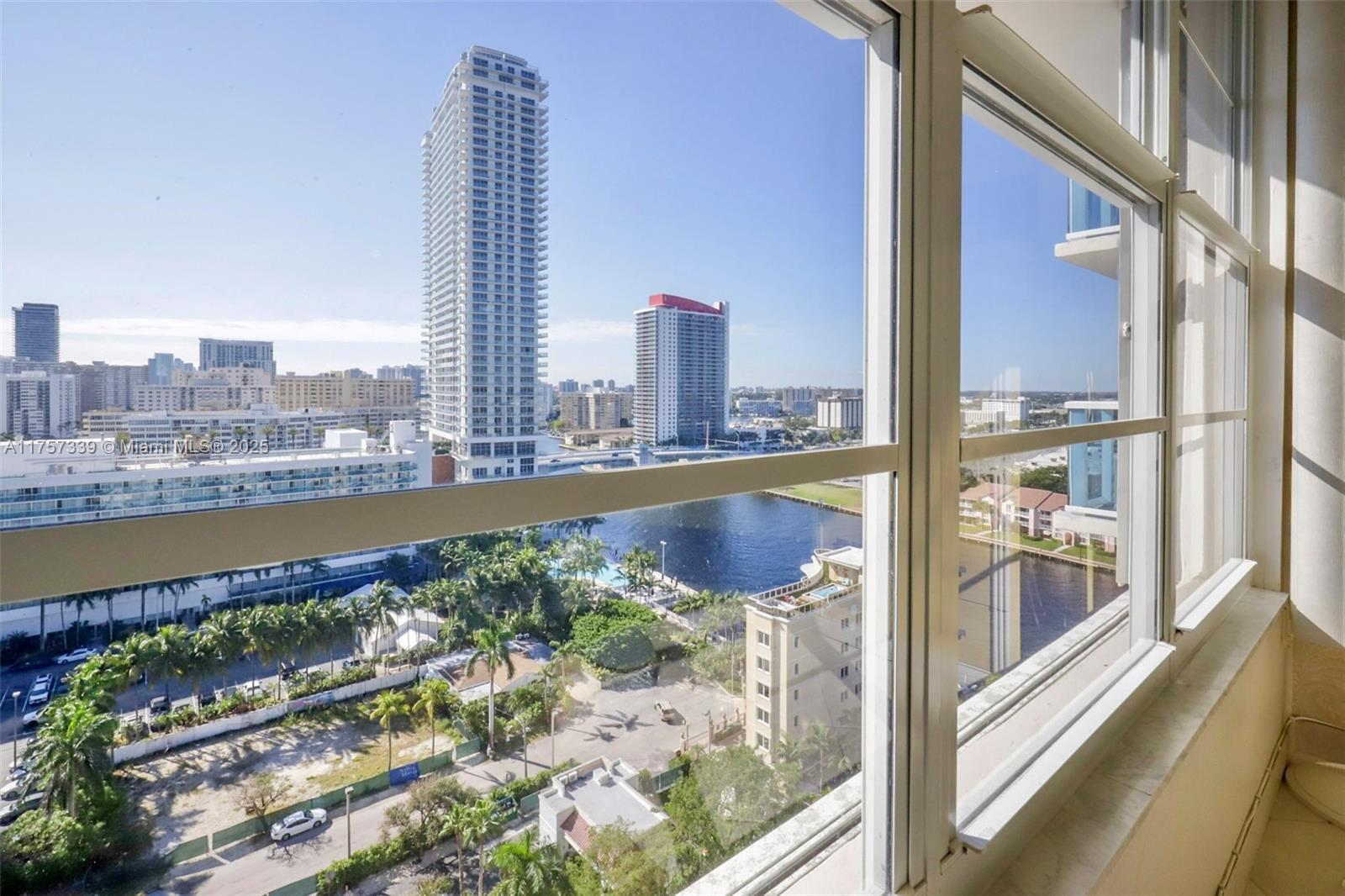 Picture of 3800 S Ocean Dr # 1709, Hollywood, FL 33019