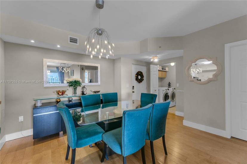 Picture of 17150 N Bay Rd # 2813, Sunny Isles Beach FL 33160