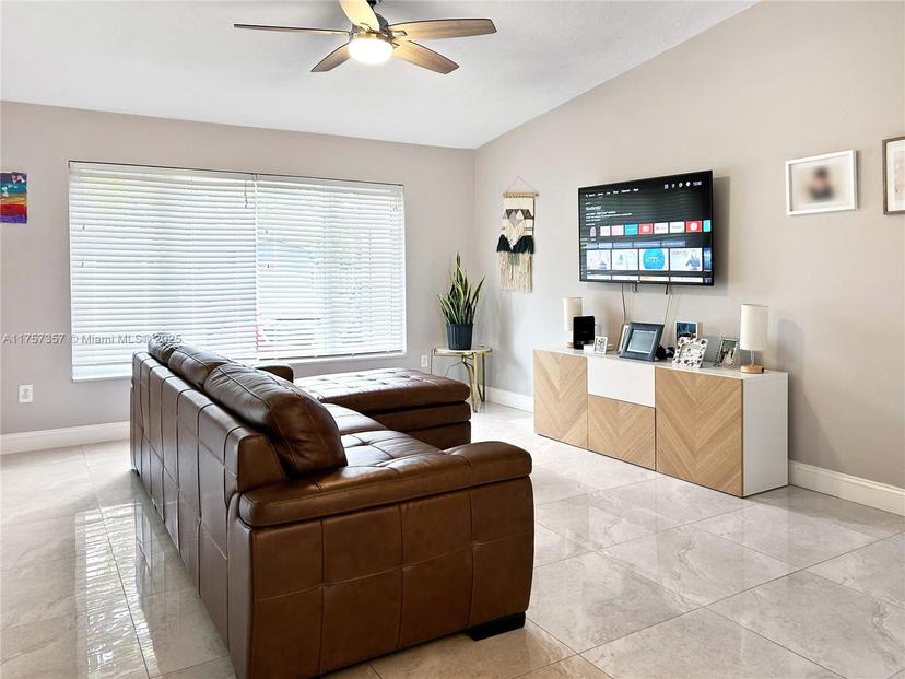 Picture of 10931 SW 161St St, Miami FL 33157