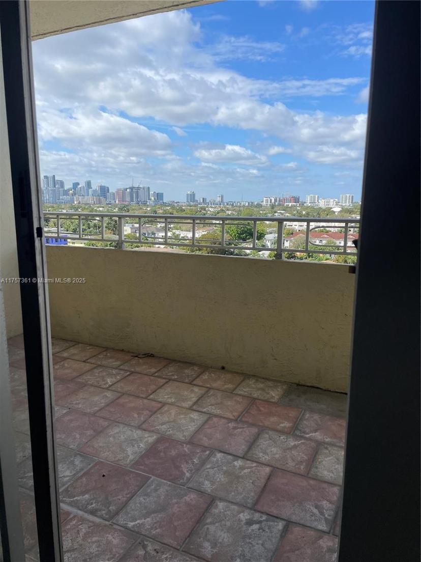 Picture of 900 NE 18Th Ave # 1004, Fort Lauderdale FL 33304