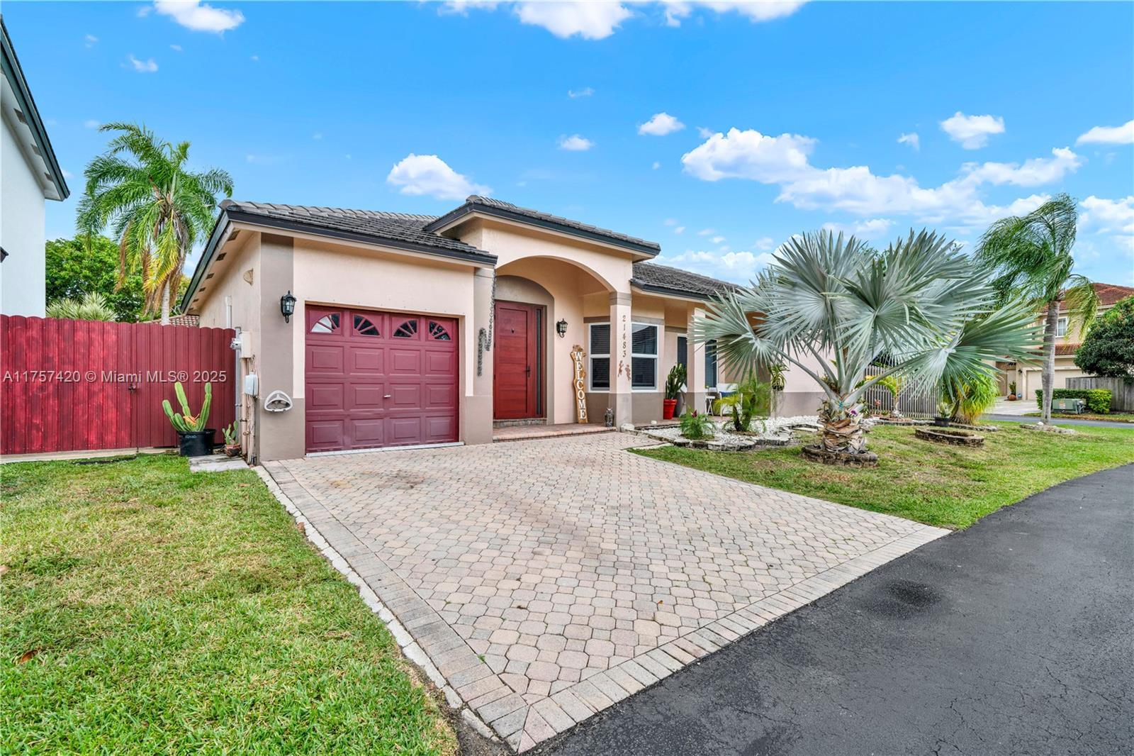 Picture of 21483 SW 91St Ave, Cutler Bay, FL 33189