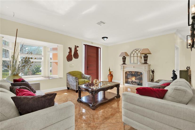 Picture of 21483 SW 91St Ave, Cutler Bay FL 33189