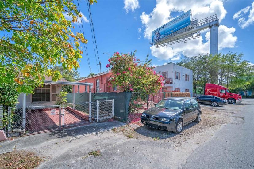 Picture of 2025 NW 6Th Pl, Miami FL 33127