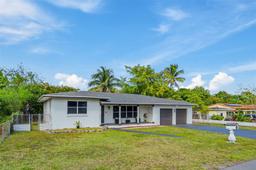 Picture of 271 NW 140Th St, Miami, FL 33168