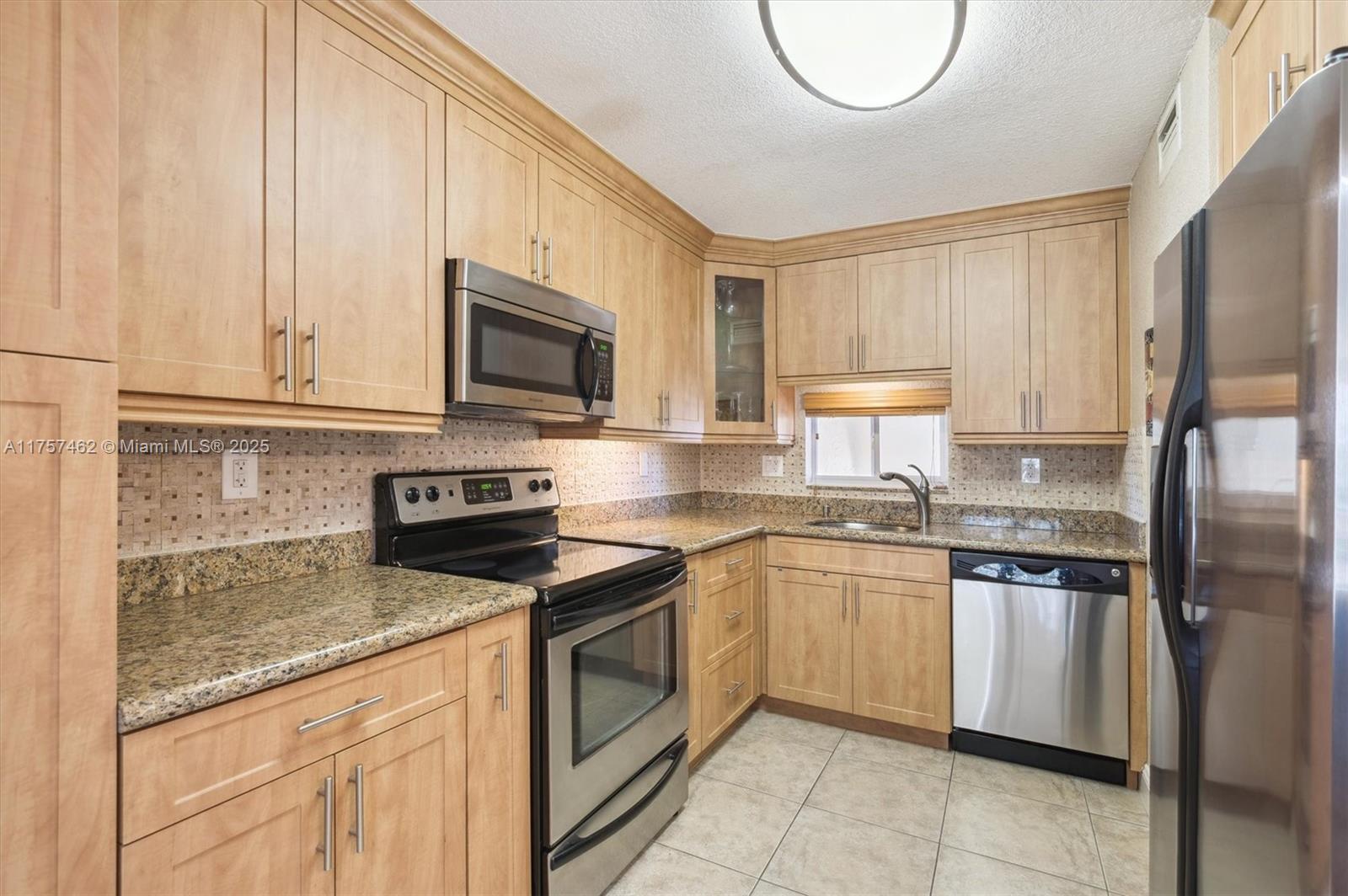Picture of 9820 S Hollybrook Lake Dr # 310, Pembroke Pines, FL 33025