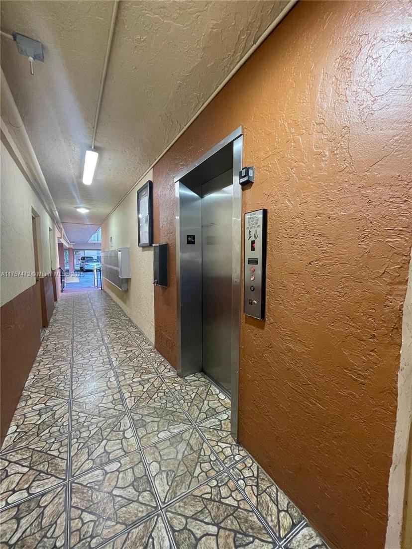 Picture of 1075 W 68Th St # 108, Hialeah FL 33014