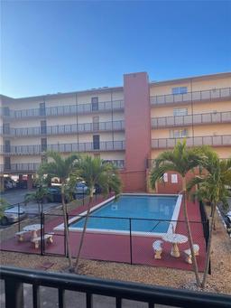 Picture of 1075 W 68Th St # 108, Hialeah, FL 33014