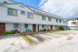 Picture of 12055 SW 18Th St # 43, Miami, FL 33175