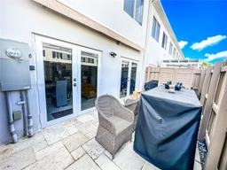 Picture of 14467 SW 260Th St # 14467, Homestead, FL 33032