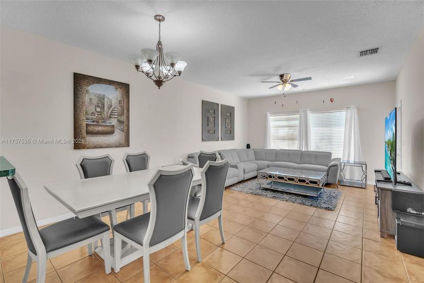 Picture of 4266 SW 10Th Pl # 4266, Deerfield Beach FL 33442