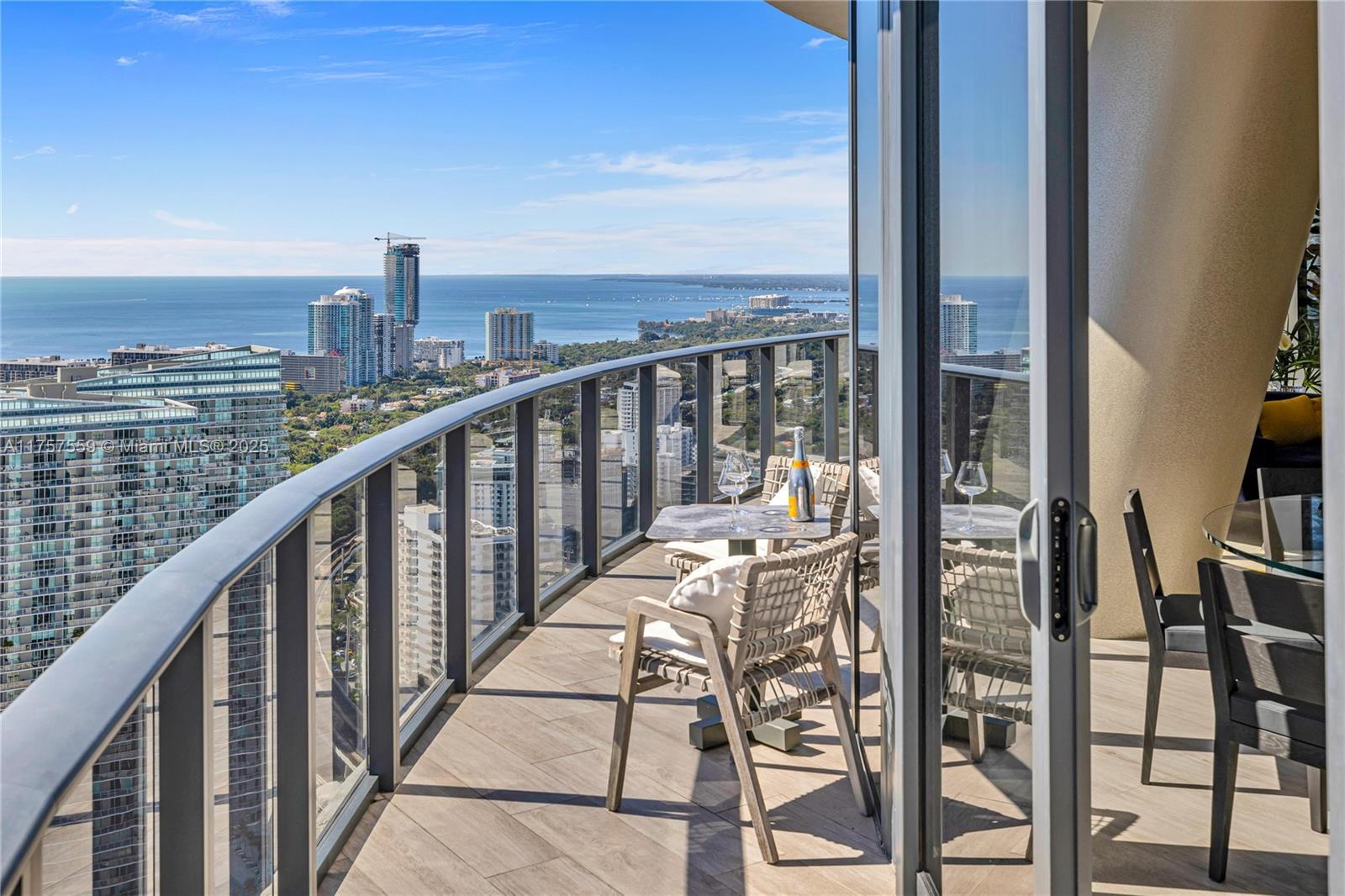Picture of 55 SW 9Th St, Miami, FL 33130