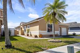 Picture of 18530 NW 22Nd St, Pembroke Pines, FL 33029