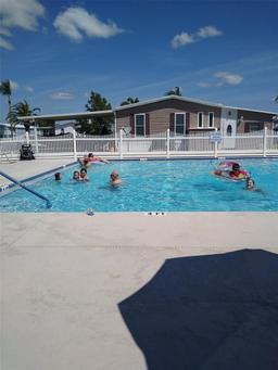 Picture of 1601 SE Us Highway 441 # 24, Okeechobee, FL 34974