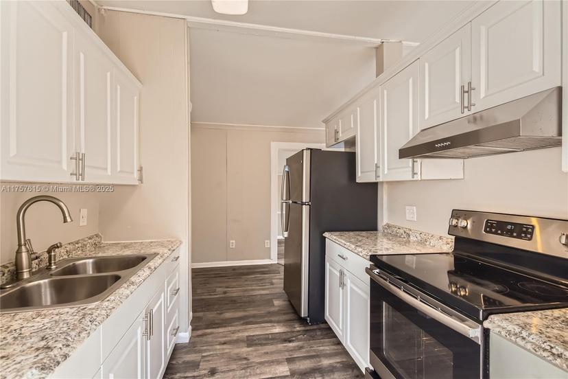 Picture of 1753 NE 178Th St, North Miami Beach FL 33162