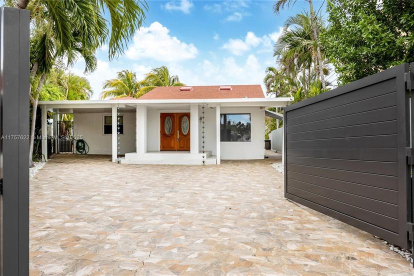 Picture of 8533 Crespi Blvd, Miami Beach FL 33141