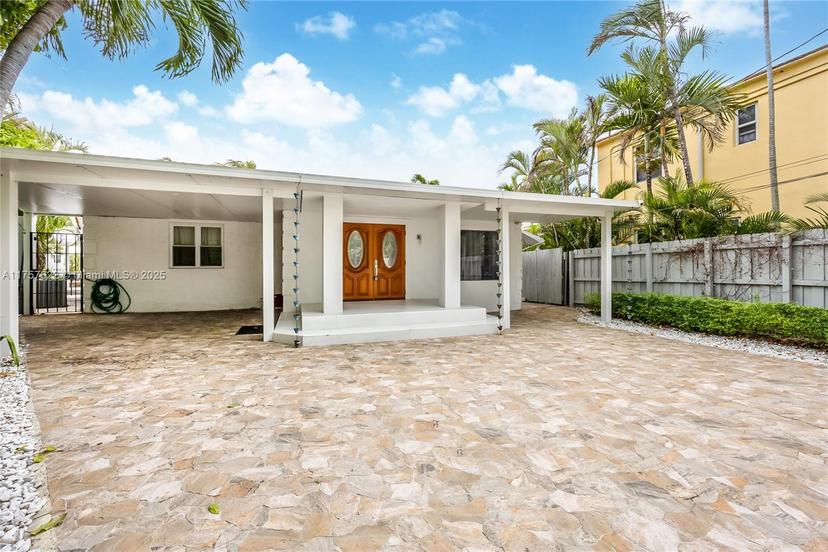Picture of 8533 Crespi Blvd, Miami Beach FL 33141
