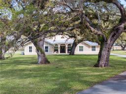 Picture of 1132 Riverbend Dr, La Belle, FL 33935