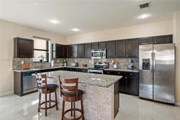 Picture of 735 SE 35Th Ter, Homestead, FL 33033