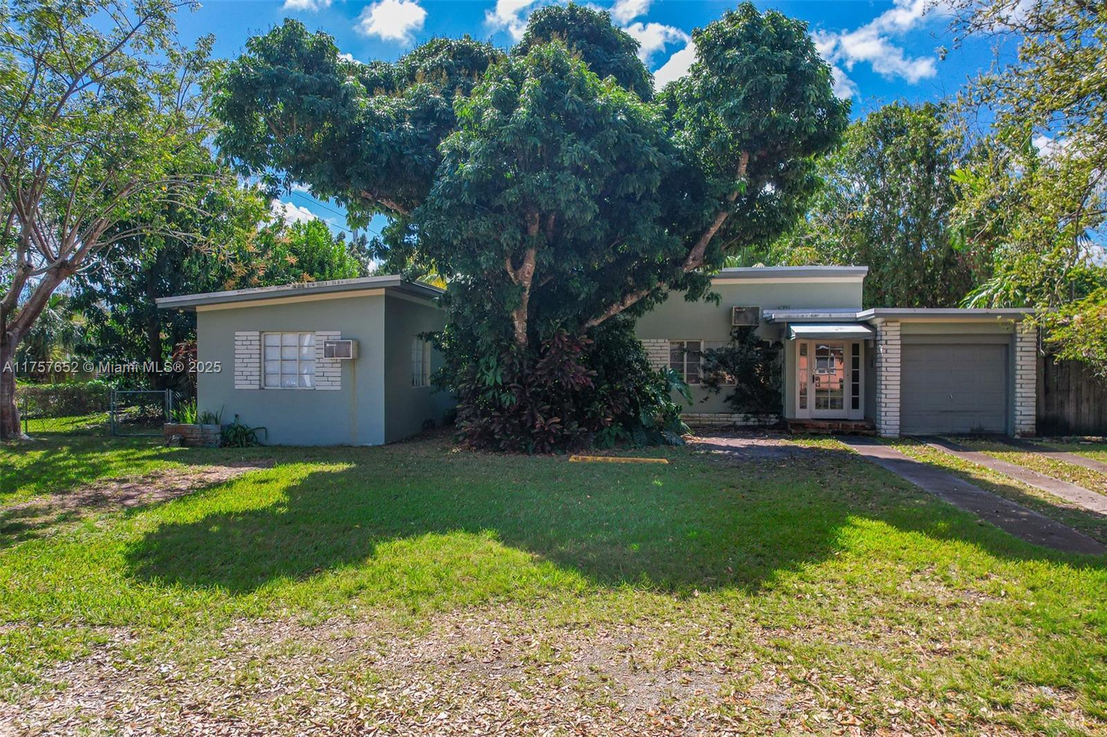 Picture of 6700 SW 52Nd St, Miami, FL 33155
