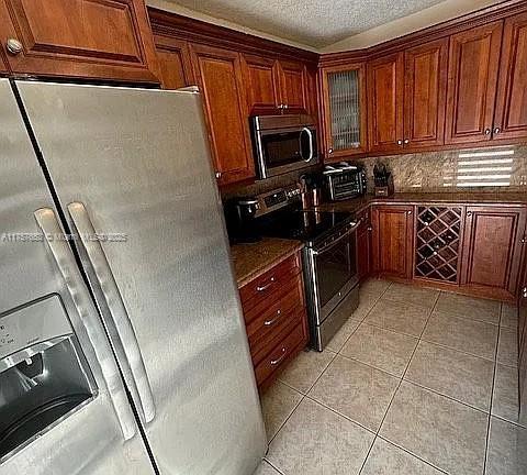 Picture of 9111C SW 20Th St, Davie FL 33324