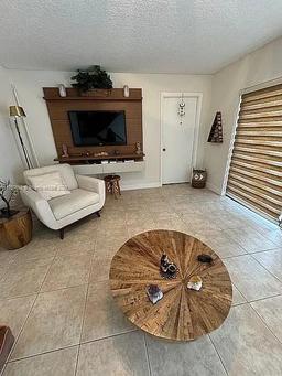 Picture of 9111C SW 20Th St, Davie, FL 33324