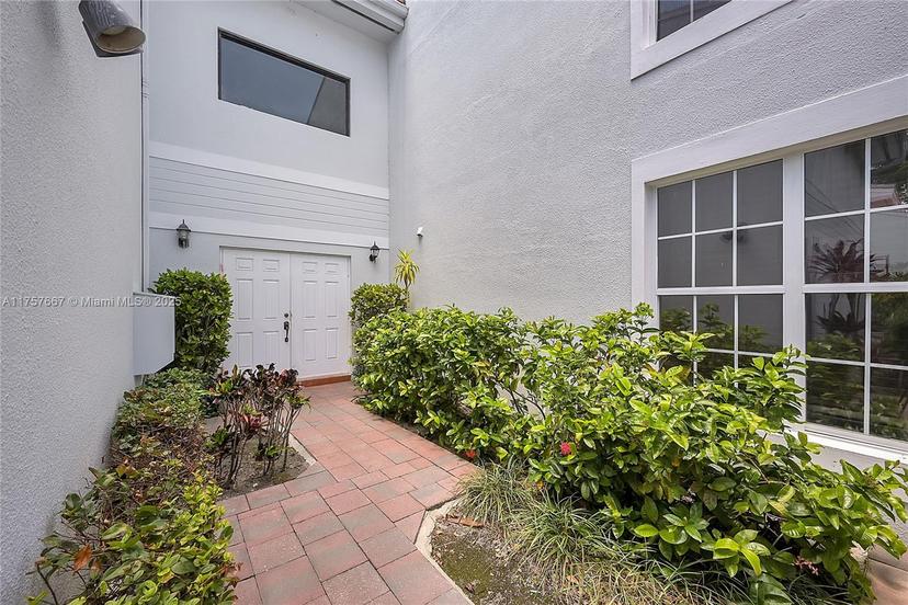 Picture of 6237 Old Court Rd # 204, Boca Raton FL 33433