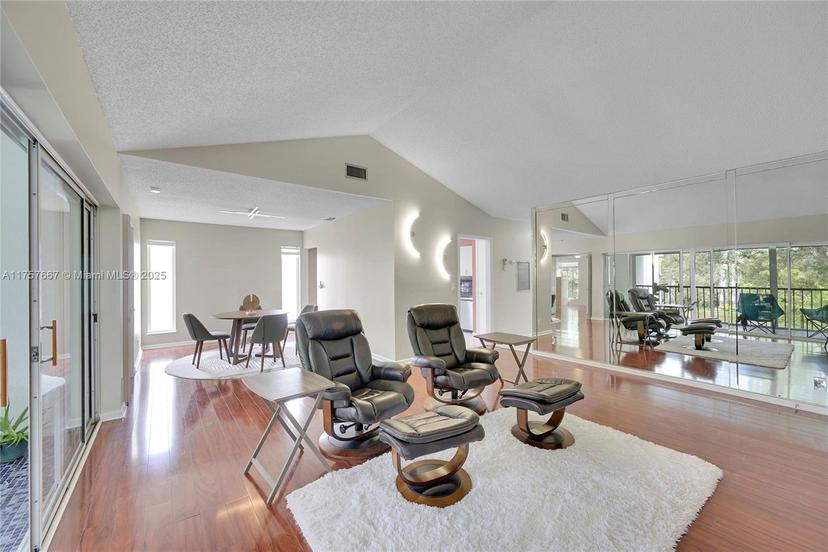 Picture of 6237 Old Court Rd # 204, Boca Raton FL 33433