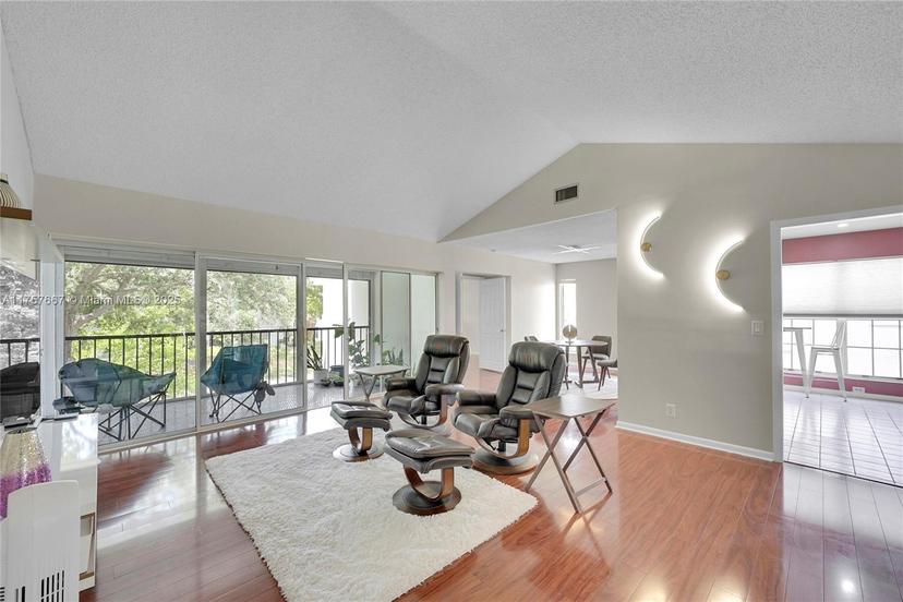 Picture of 6237 Old Court Rd # 204, Boca Raton FL 33433