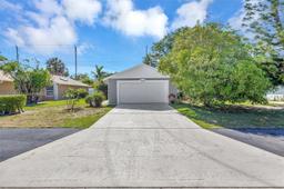 Picture of 1241 Pine Sage Cir, West Palm Beach, FL 33409