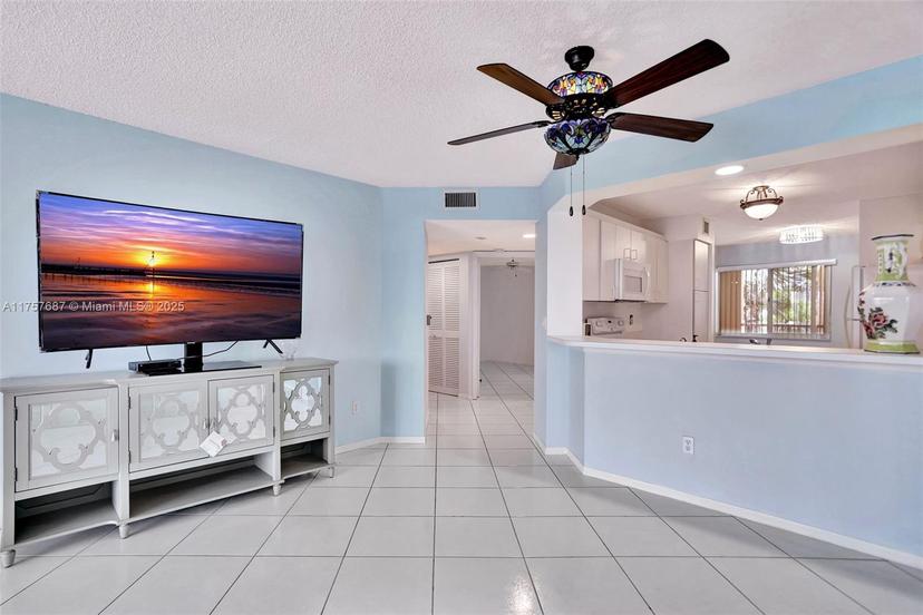 Picture of 7520 N Devon Dr, Tamarac FL 33321