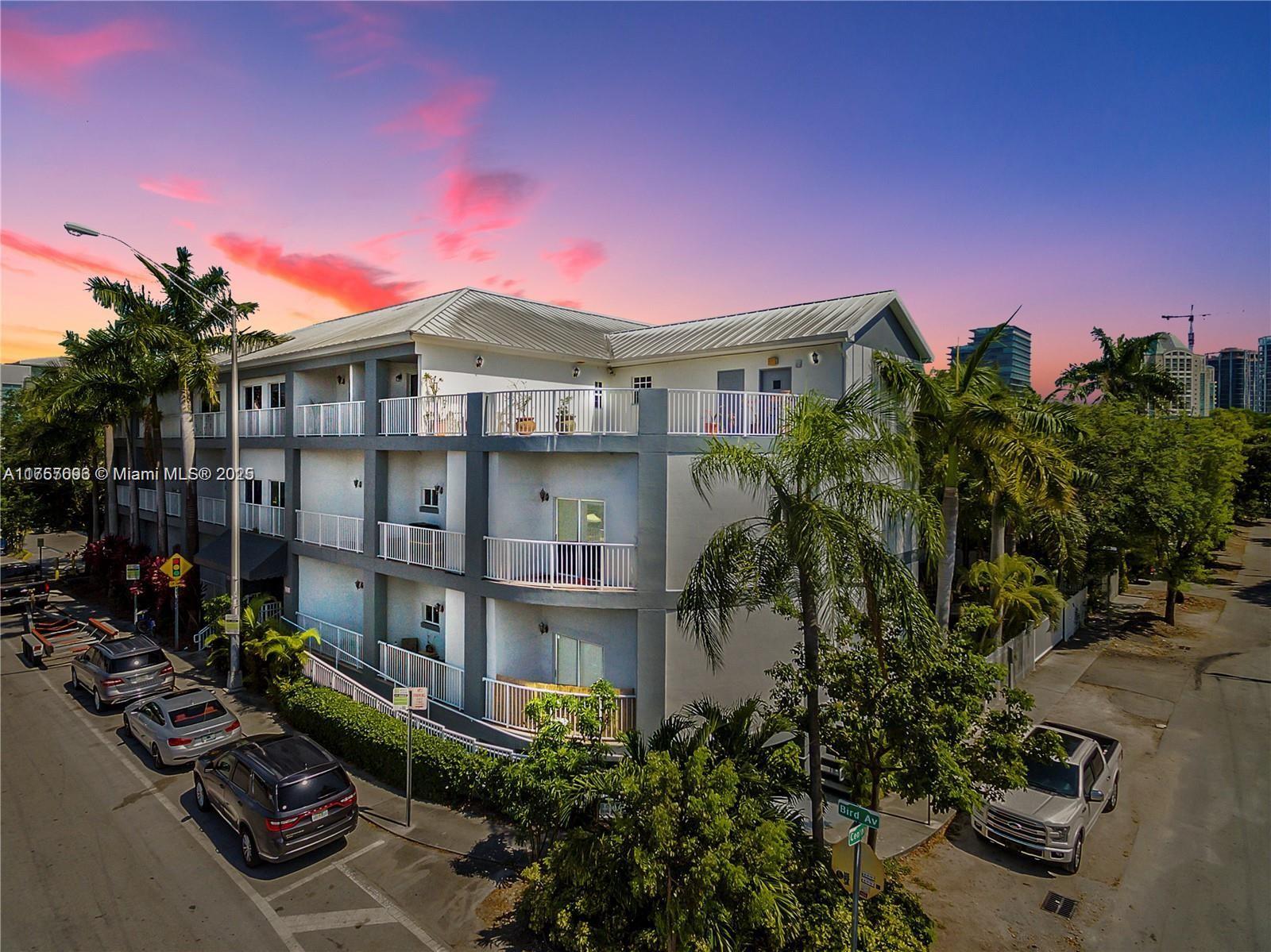 Picture of 2734 Bird Ave # 310, Miami, FL 33133