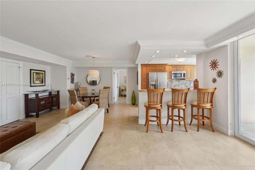 Picture of 1236 Hillsboro Mile # 403, Hillsboro Beach FL 33062