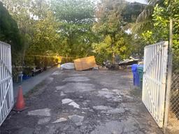 Picture of 1251 NW 29Th Ter, Miami, FL 33142