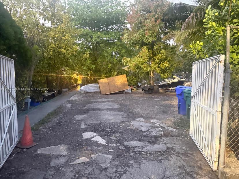 Picture of 1251 NW 29Th Ter, Miami FL 33142