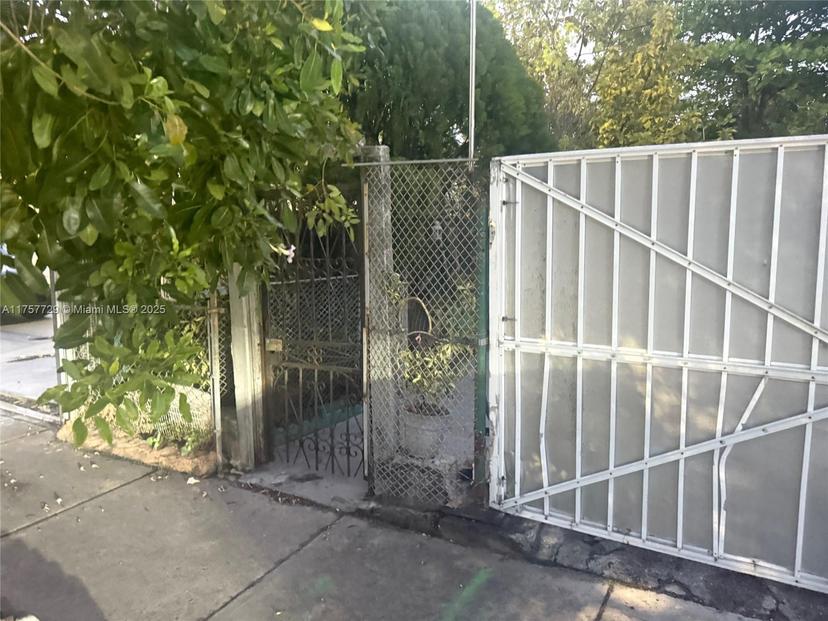Picture of 1251 NW 29Th Ter, Miami FL 33142
