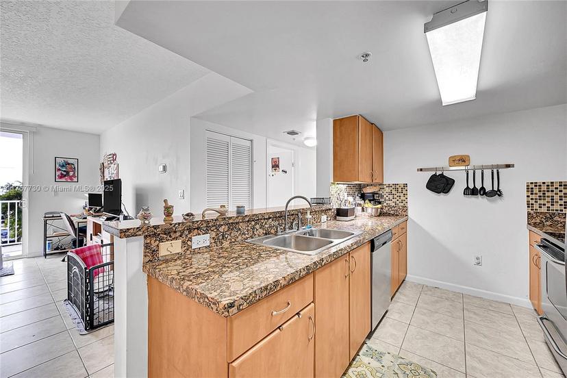 Picture of 1555 N Treasure Dr # 312, North Bay Village FL 33141
