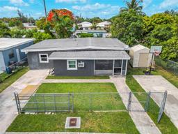 Picture of 528 NW 10Th St, Florida City, FL 33034