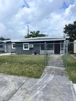 Picture of 528 NW 10Th St, Florida City, FL 33034