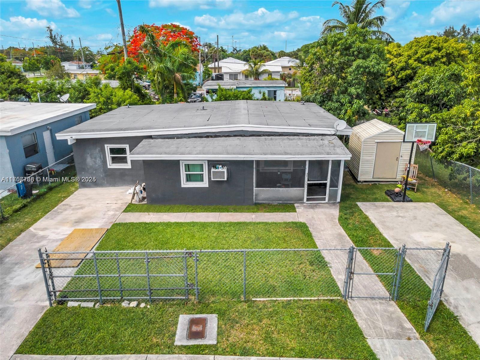 Picture of 528 NW 10Th St, Florida City, FL 33034