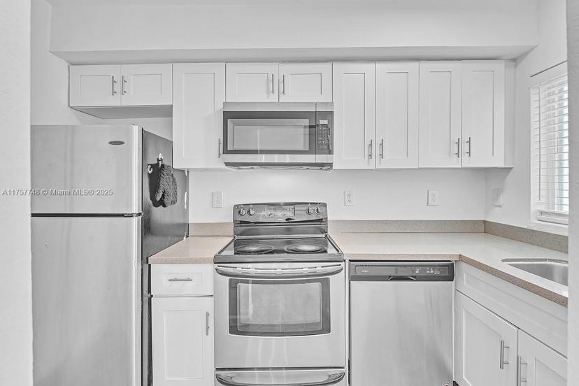 Picture of 205 NW 84Th St # 205, Miami FL 33150