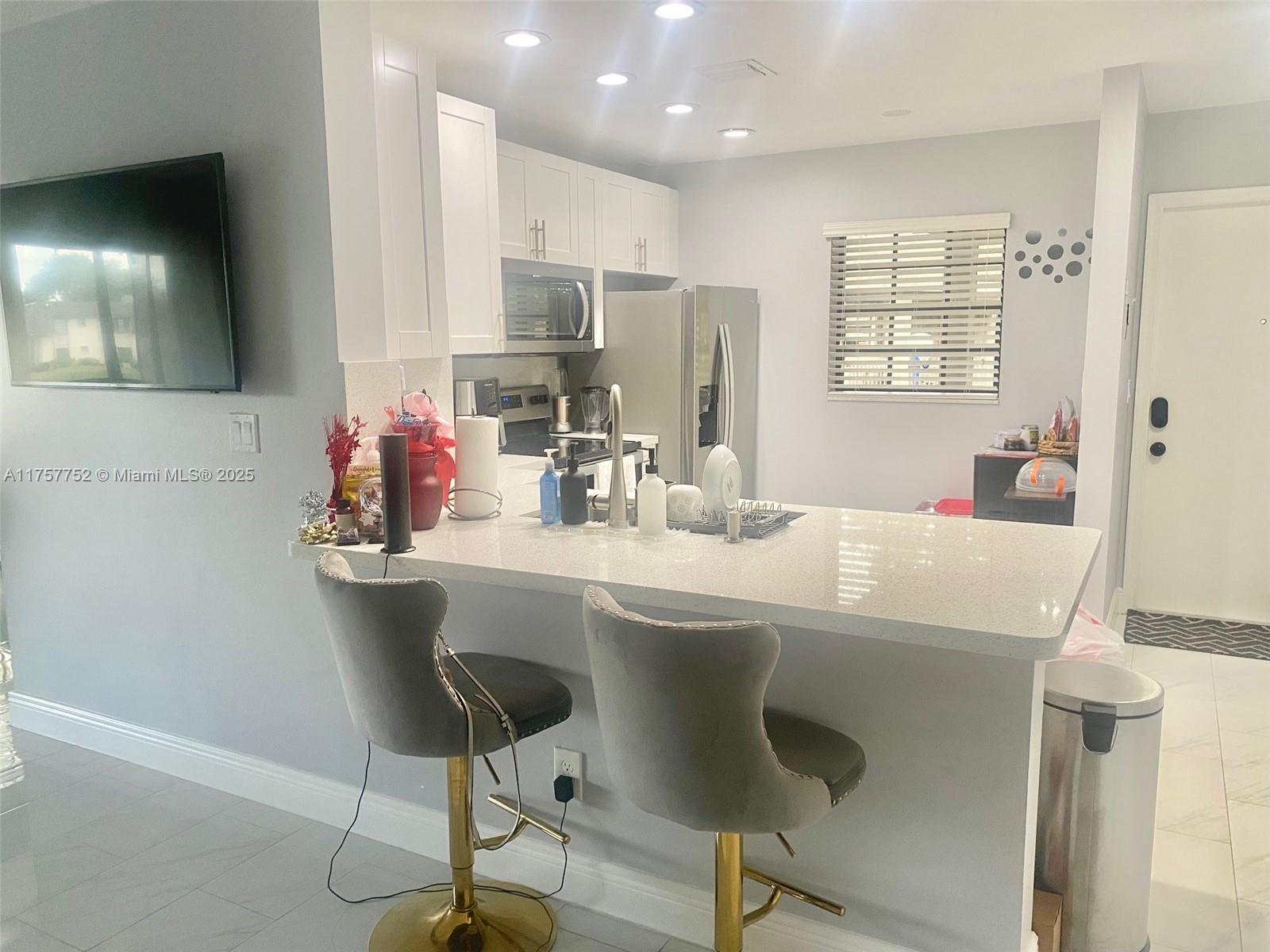 Picture of 3613 NW 94Th Ave # 7F, Sunrise, FL 33351