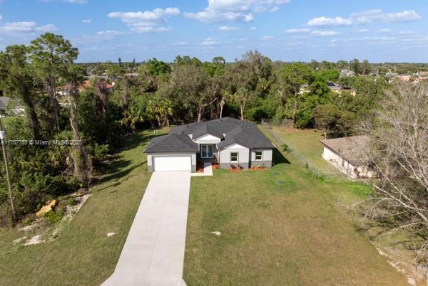 Picture of 815 Sentinela Blvd, Lehigh Acres FL 33974