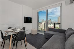 Picture of 227 NE 2Nd St # 1805, Miami, FL 33132