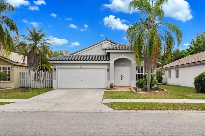 Picture of 251 SW 203Rd Ave, Pembroke Pines FL 33029