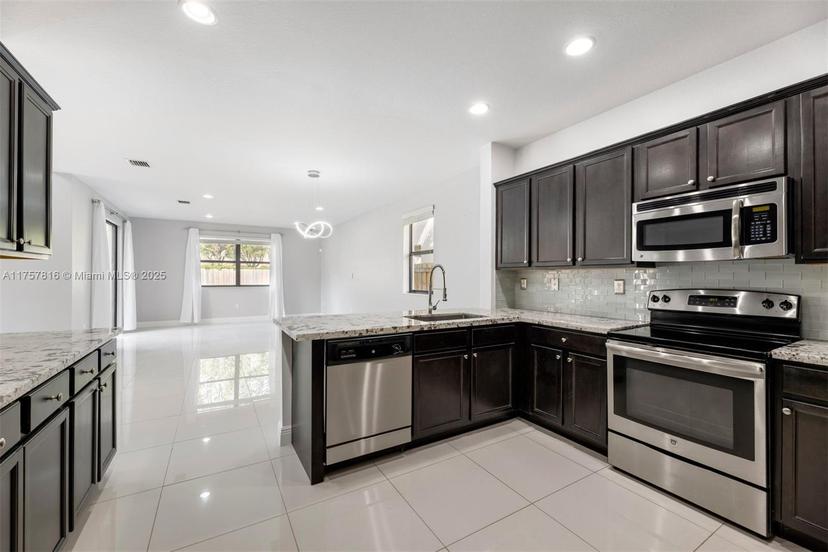 Picture of 602 SE 33Rd Ter, Homestead FL 33033