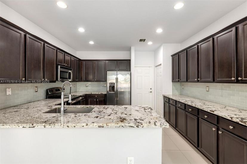 Picture of 602 SE 33Rd Ter, Homestead FL 33033