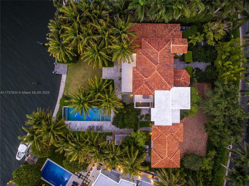 Picture of 100 Golden Beach Dr, Golden Beach FL 33160
