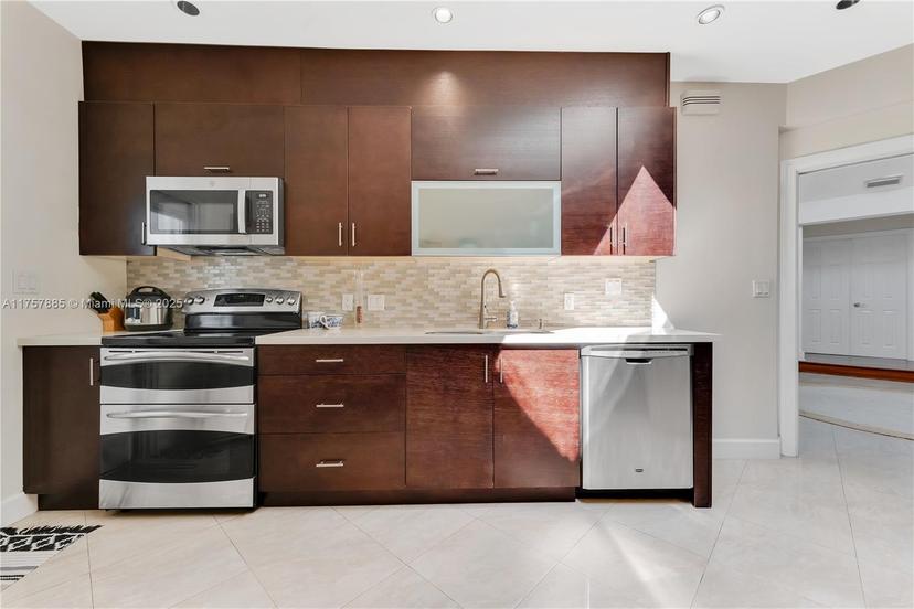 Picture of 6320 SW 144Th St, Coral Gables FL 33158