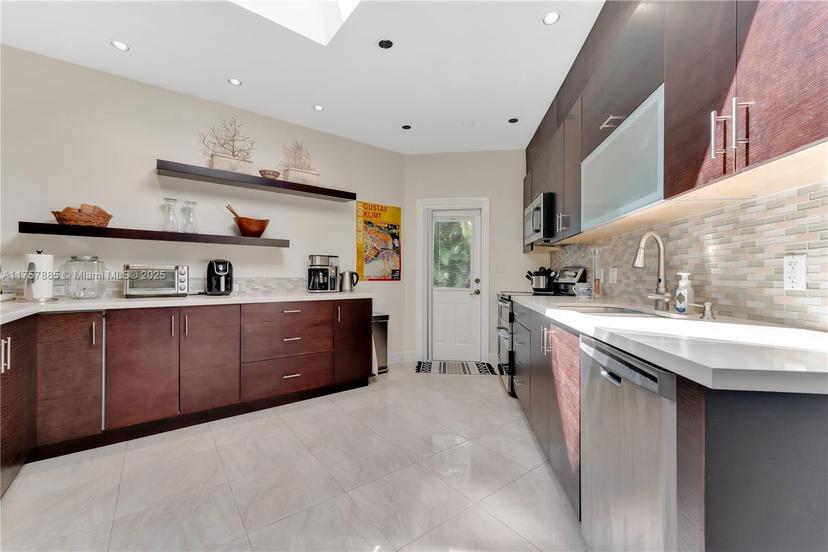 Picture of 6320 SW 144Th St, Coral Gables FL 33158