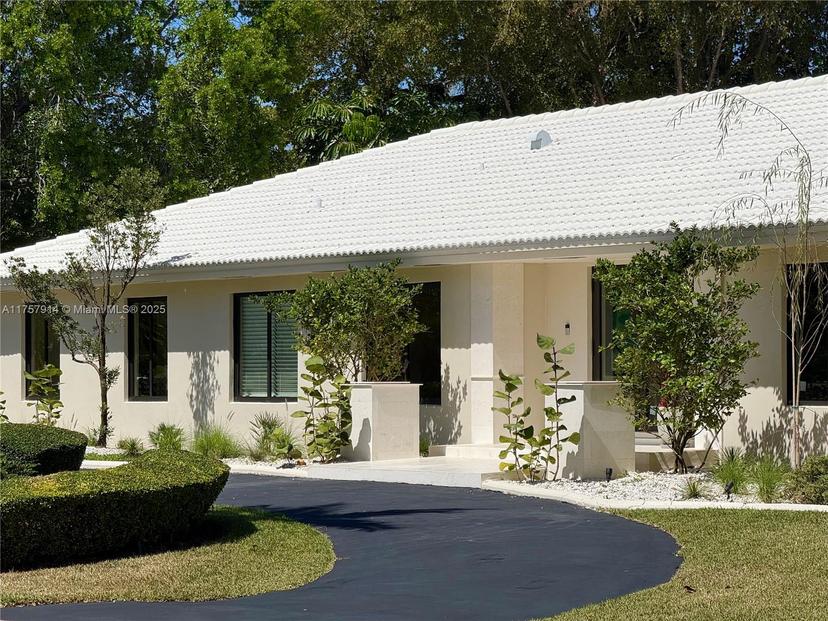 Picture of 8845 SW 176Th Ter, Palmetto Bay FL 33157